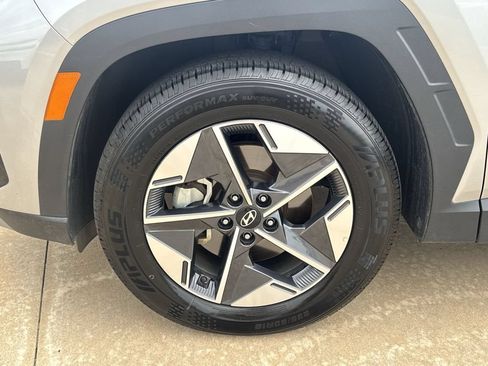 Used 2025 Hyundai Tucson SEL FWD image 31