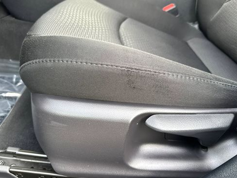 Used 2022 Toyota Prius LE image 13