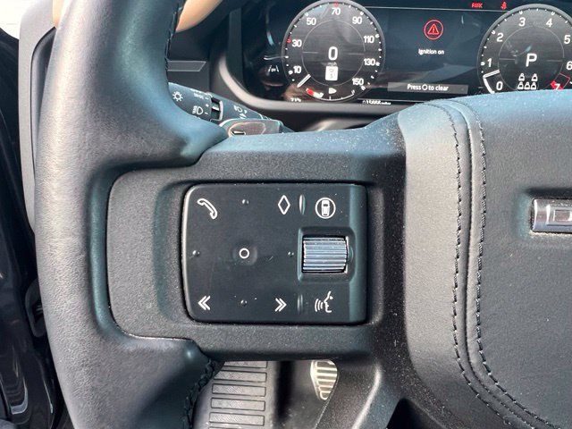 Used 2025 Land Rover Defender 130 V8 AWD/4WD image 30