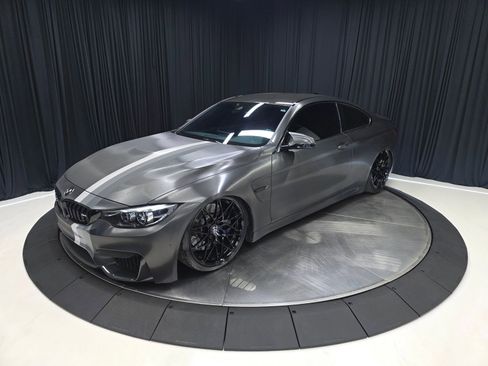 Used 2019 BMW M4 Coupe w/ Competition Package RWD image 9