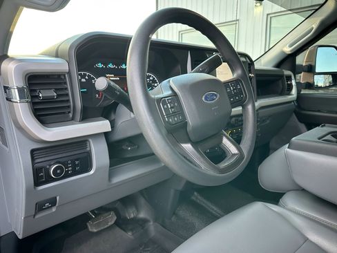 Used 2023 Ford F350 XL w/ Snow Plow Prep Package image 15