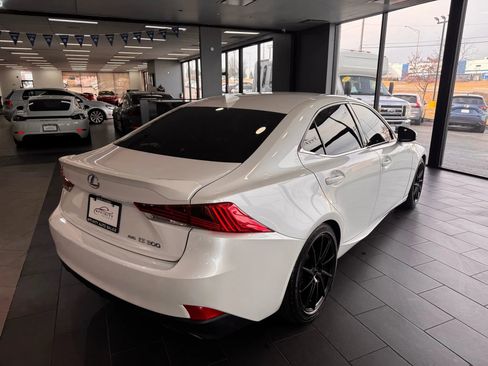 Used 2017 Lexus IS 300 AWD w/ Premium Package image 5