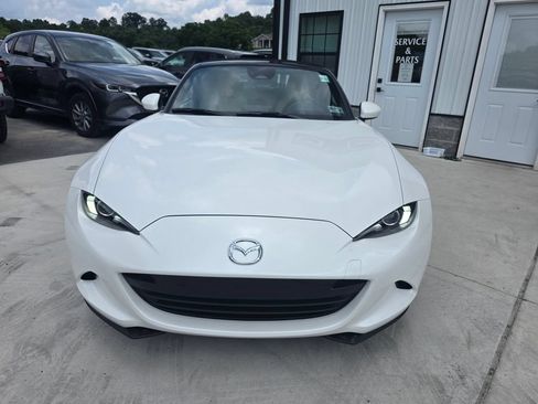 New 2026 MAZDA MX-5 Miata Grand Touring w/ Weather Package RWD image 2