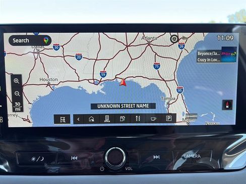 New 2025 Mitsubishi Outlander SEL image 24