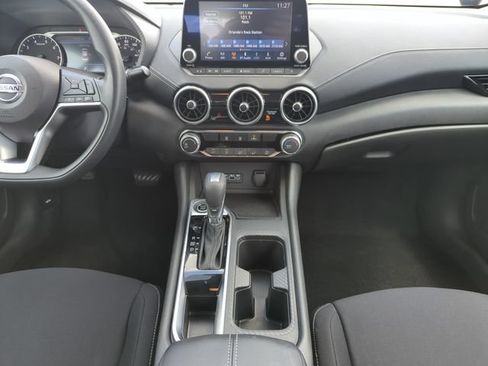 Certified 2023 Nissan Sentra SV FWD image 26