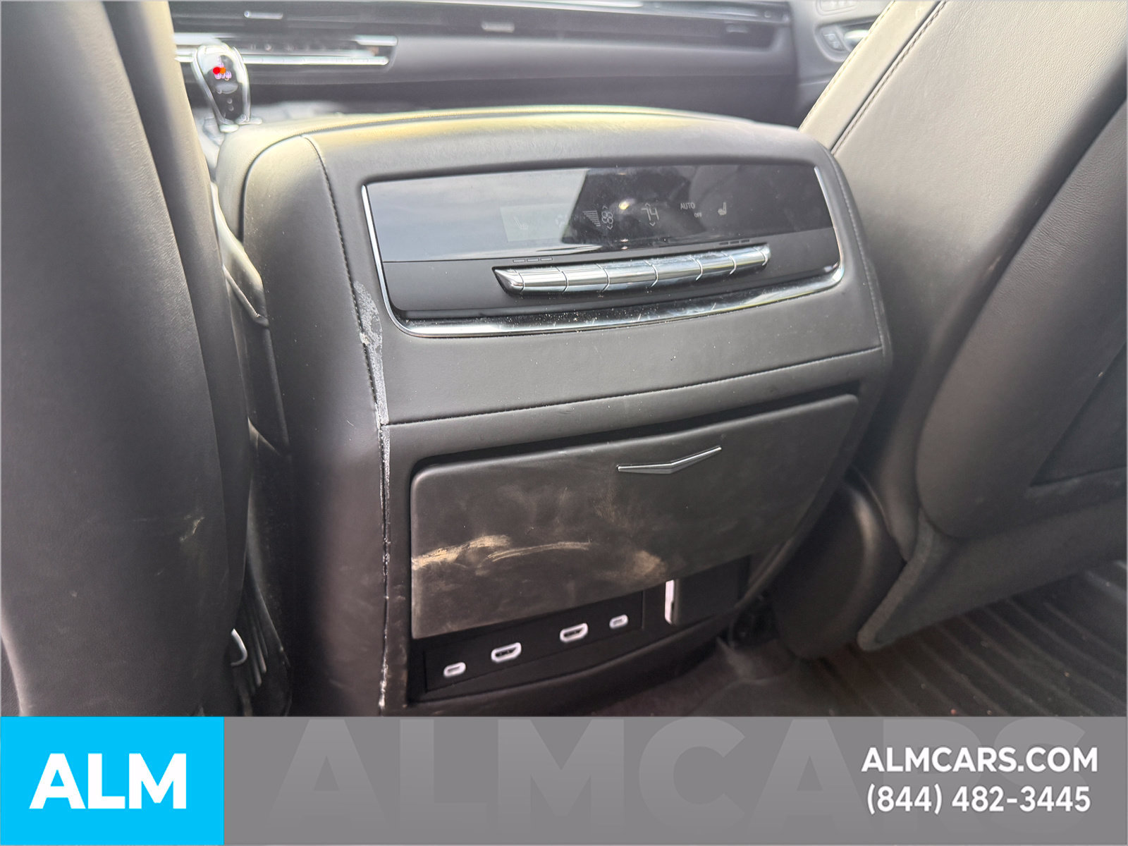 Used 2023 Cadillac Escalade V AWD/4WD image 17