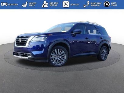 Used 2024 Nissan Pathfinder SL w/ SL Premium Package