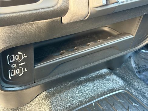 New 2026 RAM 5500 Tradesman w/ Chrome Appearance Group image 24