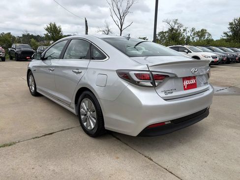Used 2016 Hyundai Sonata SE FWD image 6