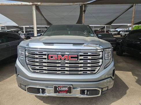 Used 2025 GMC Sierra 1500 Denali w/ Denali Reserve Package image 2