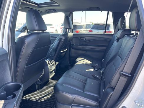 Used 2022 Honda Pilot TrailSport image 24