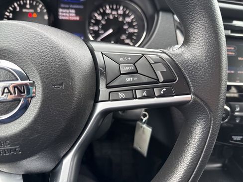 Used 2021 Nissan Rogue Sport S AWD/4WD image 22