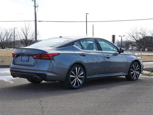 Used 2019 Nissan Altima 2.5 SR image 7