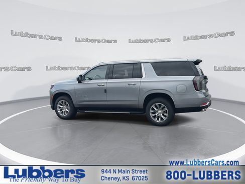 New 2025 Chevrolet Suburban Premier AWD/4WD image 6
