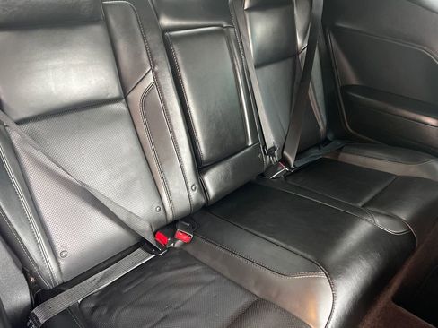 Used 2017 Dodge Challenger GT w/ Driver Convenience Group image 13