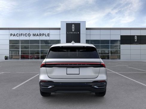 New 2026 Lincoln Nautilus Premier AWD/4WD image 5