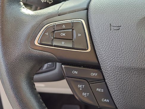 Used 2018 Ford Escape SEL image 22