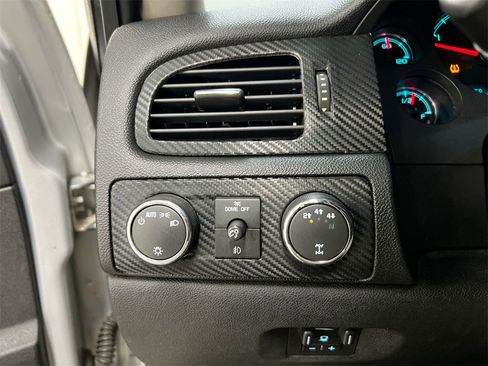 Used 2011 Chevrolet Silverado 2500 LTZ w/ LTZ Plus Package image 17