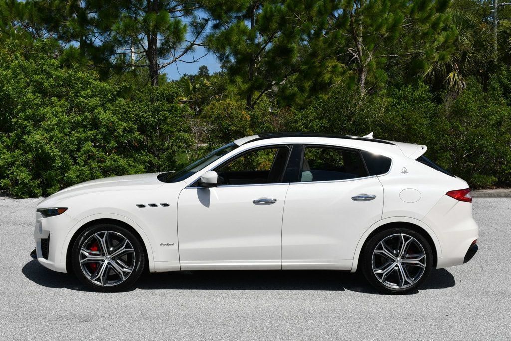 Used 2019 Maserati Levante S GranSport AWD/4WD image 24