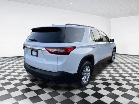 Used 2020 Chevrolet Traverse LT FWD image 5