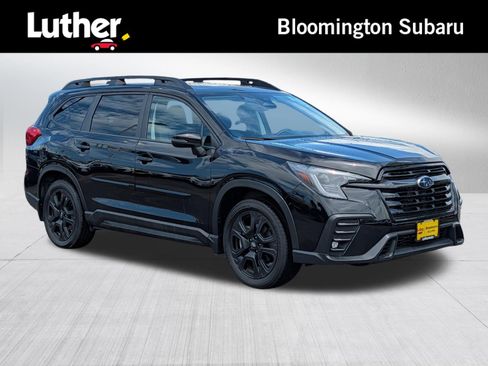 Used 2023 Subaru Ascent Onyx Edition AWD/4WD image 1