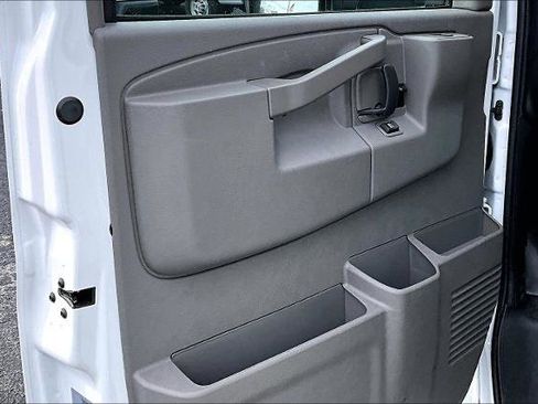 New 2025 Chevrolet Express 3500 w/ Power Convenience Package image 13