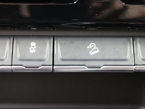 Used 2025 GMC Sierra 1500 Denali Ultimate image 69