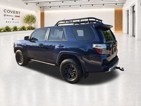 Used 2024 Toyota 4Runner TRD Off-Road Premium AWD/4WD image 9