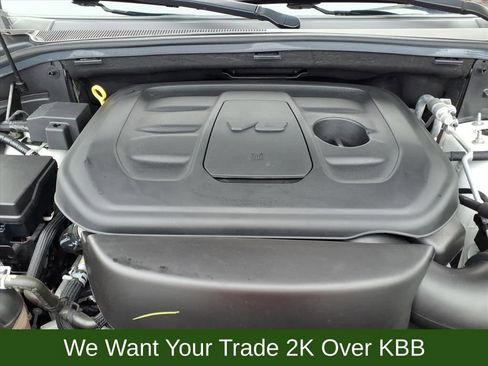 Used 2022 Jeep Grand Cherokee Laredo E image 33