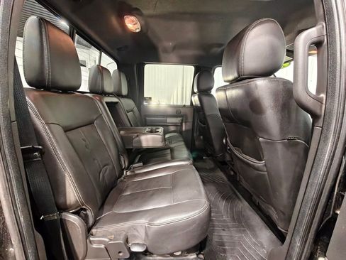 Used 2012 Ford F350 Lariat image 23