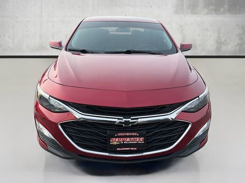 Certified 2021 Chevrolet Malibu RS image 2
