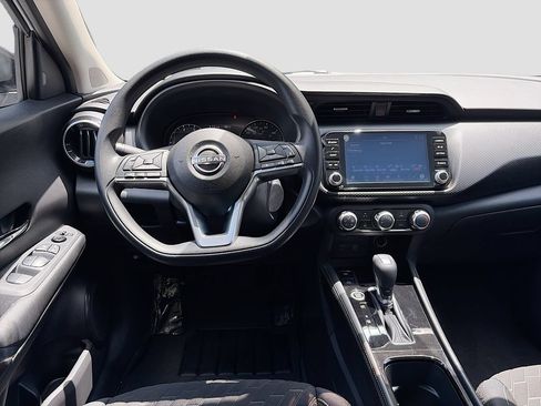Used 2023 Nissan Kicks SV FWD image 21