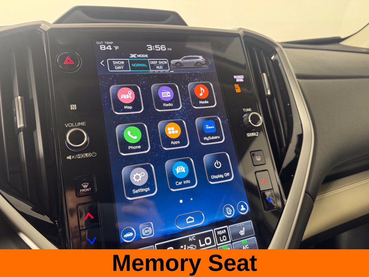Used 2023 Subaru Ascent Limited w/ Technology Package AWD/4WD image 19
