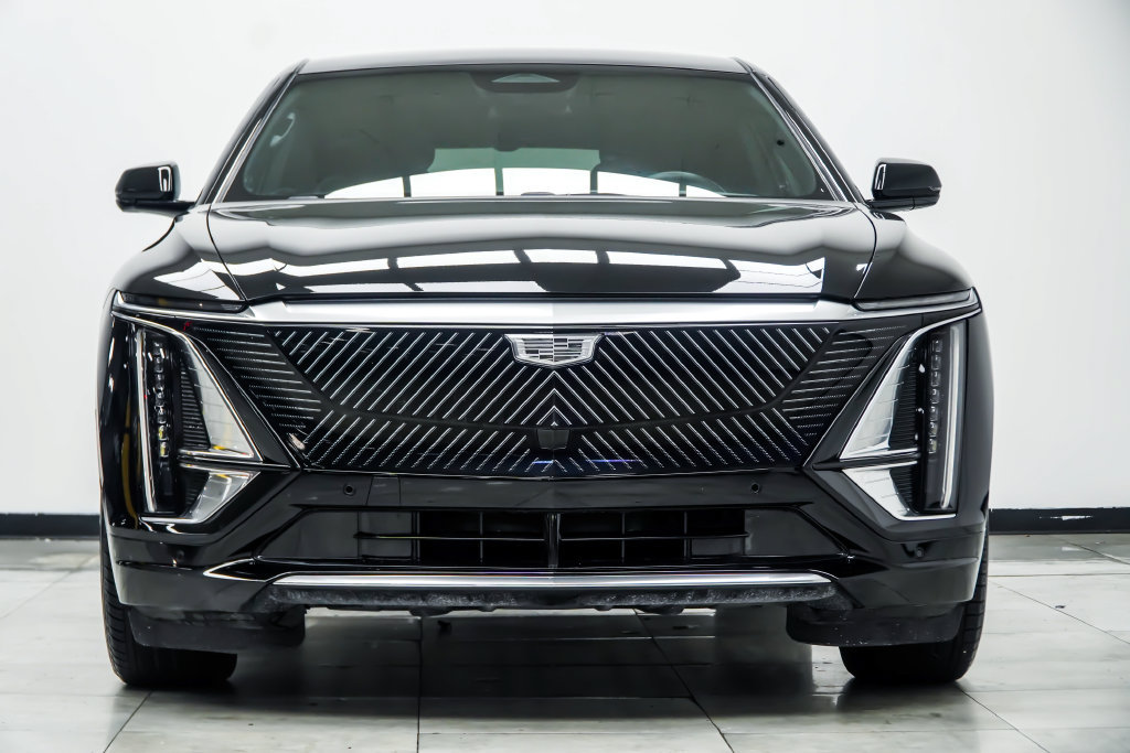 Used 2024 Cadillac Lyriq Tech RWD image 10