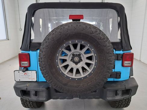 Used 2017 Jeep Wrangler Sport w/ Quick Order Package 23S image 6