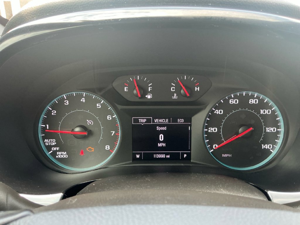 Used 2022 Chevrolet Traverse LT FWD image 19
