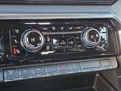 New 2026 GMC Sierra 3500 Denali image 19