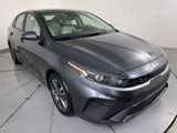 Used 2022 Kia Forte LXS w/ LXS Technology Package image 2