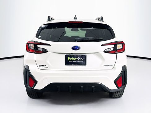 Used 2025 Subaru Crosstrek 2.0i Premium image 7