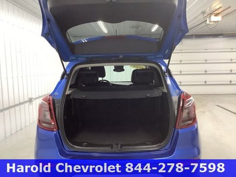 Used 2018 Buick Encore Preferred image 5