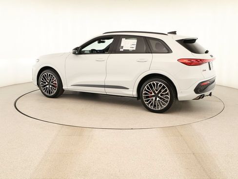 New 2026 Audi SQ5 Premium Plus AWD/4WD image 3
