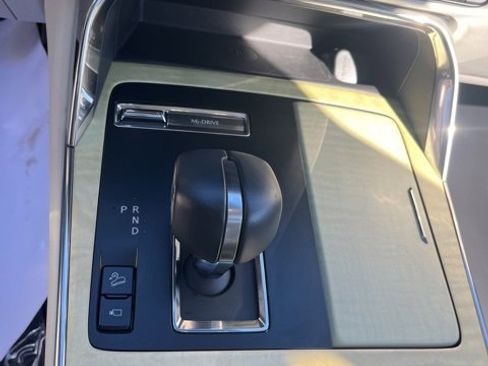 Used 2024 MAZDA CX-90 3.3 Turbo S w/ Premium Plus image 17