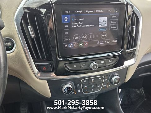 Used 2022 Chevrolet Traverse LT AWD/4WD image 18