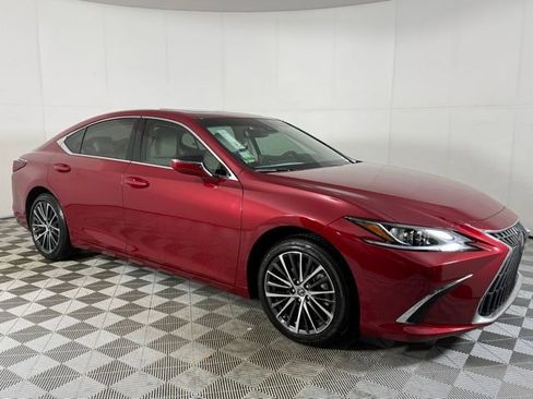 New 2025 Lexus ES 350 w/ Premium Package image 9