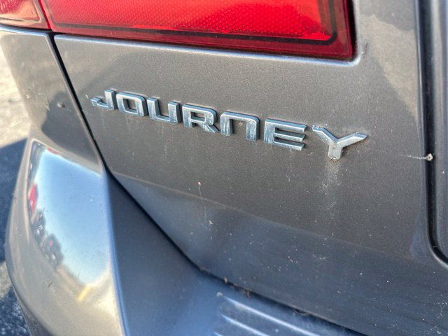 Used 2013 Dodge Journey SXT w/ Flexible Seating Group FWD image 11