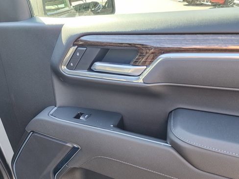 New 2026 GMC Sierra 1500 Elevation image 37