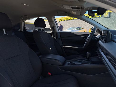 Used 2023 Honda Accord LX image 18