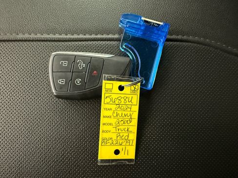 Used 2024 Chevrolet Silverado 2500 LTZ w/ LTZ Plus Package image 34