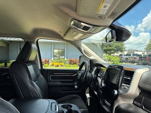 Used 2024 RAM 2500 Laramie AWD/4WD image 11