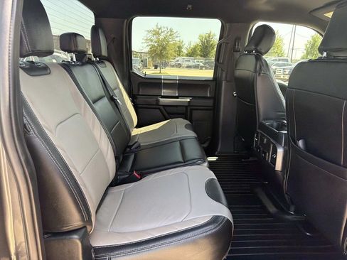 Used 2019 Ford F150 XLT w/ Equipment Group 301A Mid RWD image 13
